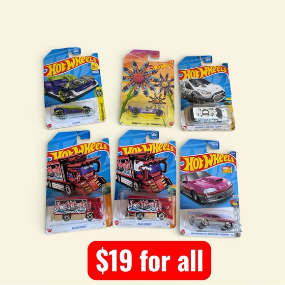 Assorted Toy Car Set - Picture 1 of 7